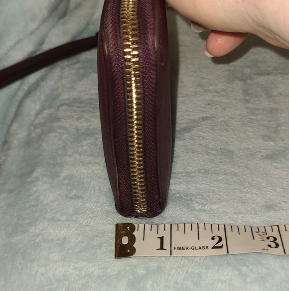 Tory Burch Long Wallet - Picture 13 of 14